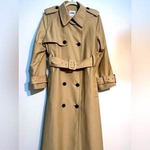 Zara Trench Coat Size L